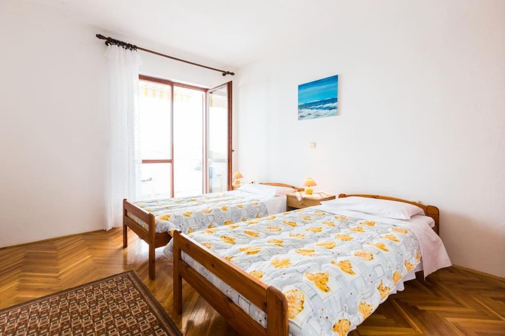 Picic Guesthouse Luka  Exterior photo