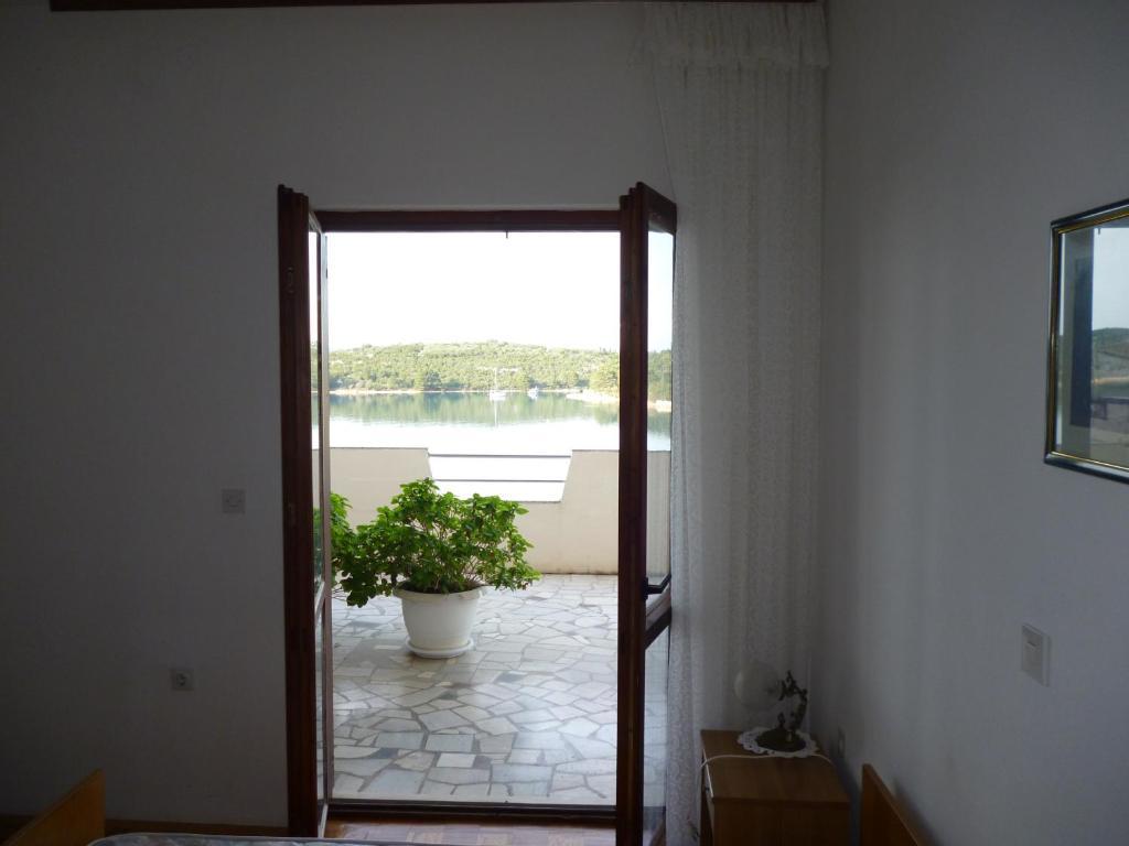 Picic Guesthouse Luka  Room photo